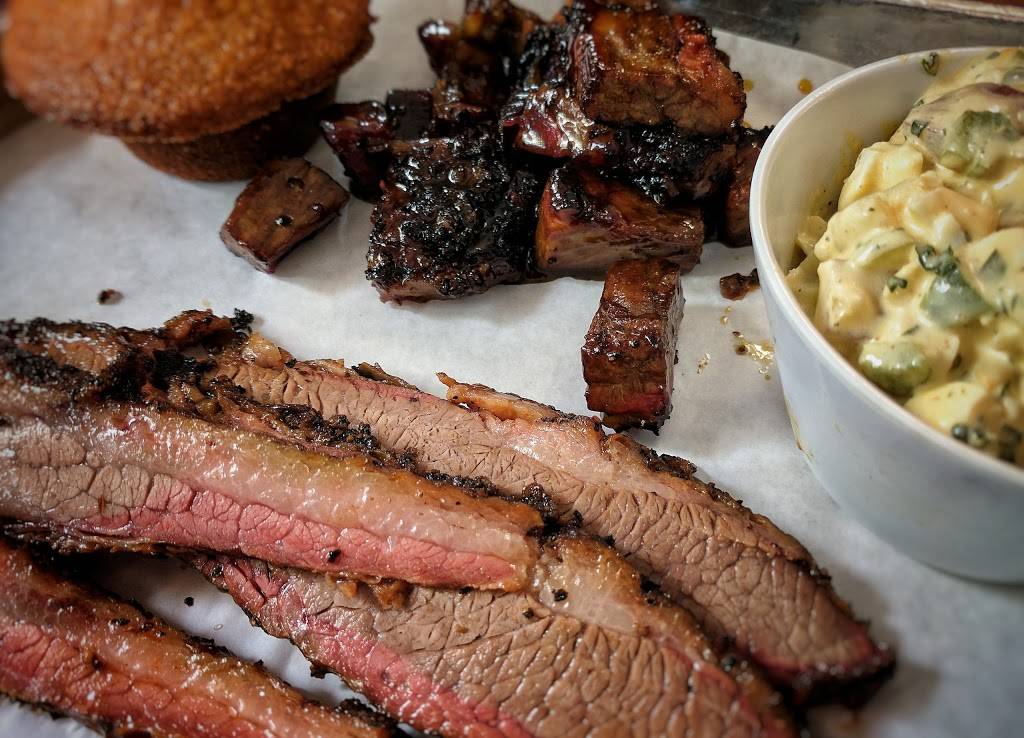 Smoking Pig BBQ Company | restaurant | 1144 N 4th St, San Jose, CA 95112, USA | 4083804784 OR +1 408-380-4784