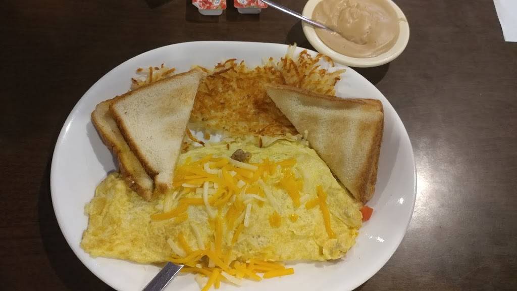 Countryside BBQ LLC | restaurant | 2070 Rutherford Rd, Marion, NC 28752, USA | 8286524885 OR +1 828-652-4885