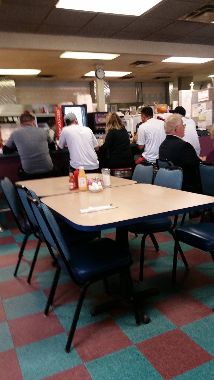 Shelby Coney Island | restaurant | 55100 Shelby Rd, Shelby Charter Twp, MI 48316, USA | 2486503933 OR +1 248-650-3933