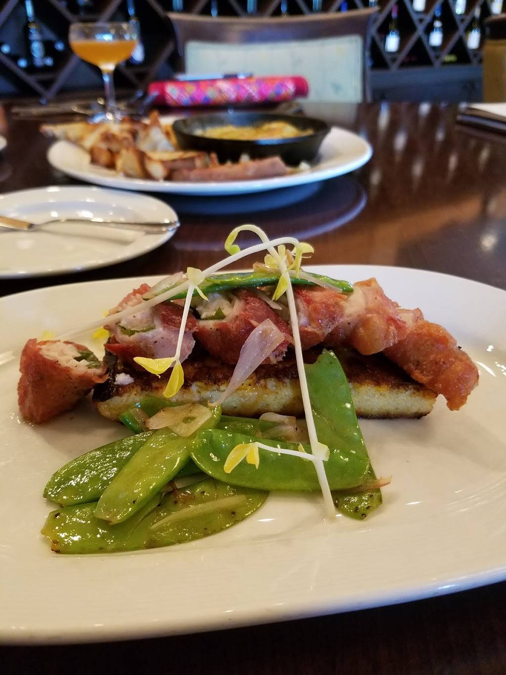 Bistro By The Tracks | restaurant | 215 Brookview Centre Way Suite 109, Knoxville, TN 37919, USA | 8655589500 OR +1 865-558-9500