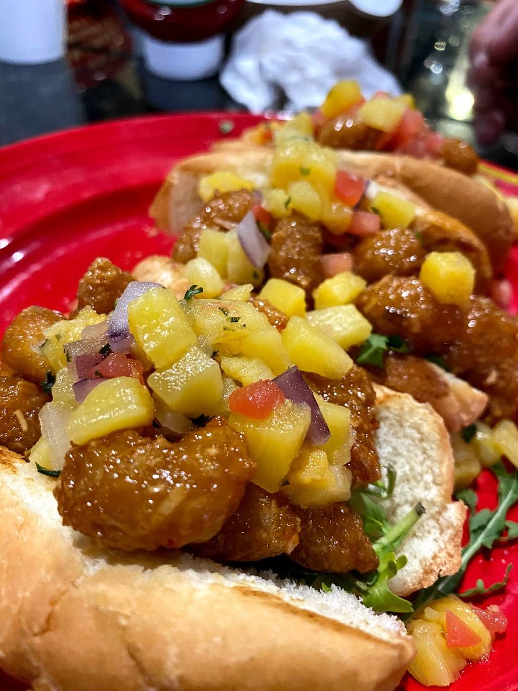 Apps & Tapps Sports Bar And Grill | restaurant | 36221 E Lake Rd S, Palm Harbor, FL 34685, USA | 7277544764 OR +1 727-754-4764