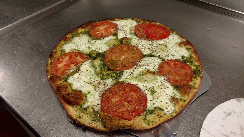 Georgios Chicago Pizzeria & Pub | restaurant | 100 W Higgins Rd, South Barrington, IL 60010, USA | 8478441988 OR +1 847-844-1988