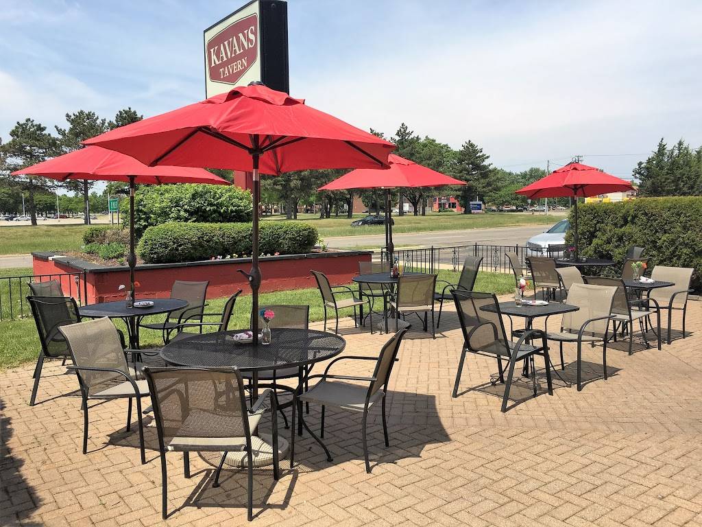 Kavans Tavern Burger Bar | restaurant | 28970 Hayes Rd, Roseville, MI 48066, USA | 5867763500 OR +1 586-776-3500