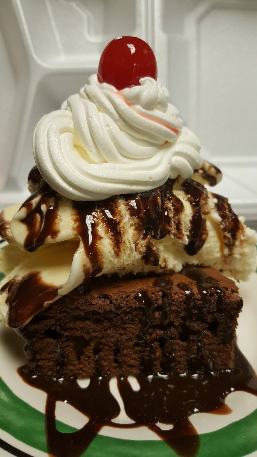 Z Fish House Inc | restaurant | 846 Mulberry St, Loudon, TN 37774, USA | 8656576200 OR +1 865-657-6200