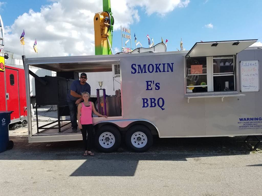 Smokin Es BBQ | restaurant | 2401 Central Ave, Lake Station, IN 46405, USA | 2196544141 OR +1 219-654-4141