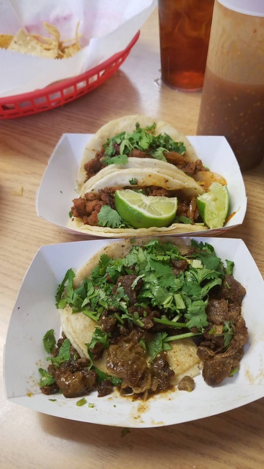 Los Primos Restaurant | restaurant | 122 E Clinton St, Goshen, IN 46528, USA | 5745335326 OR +1 574-533-5326