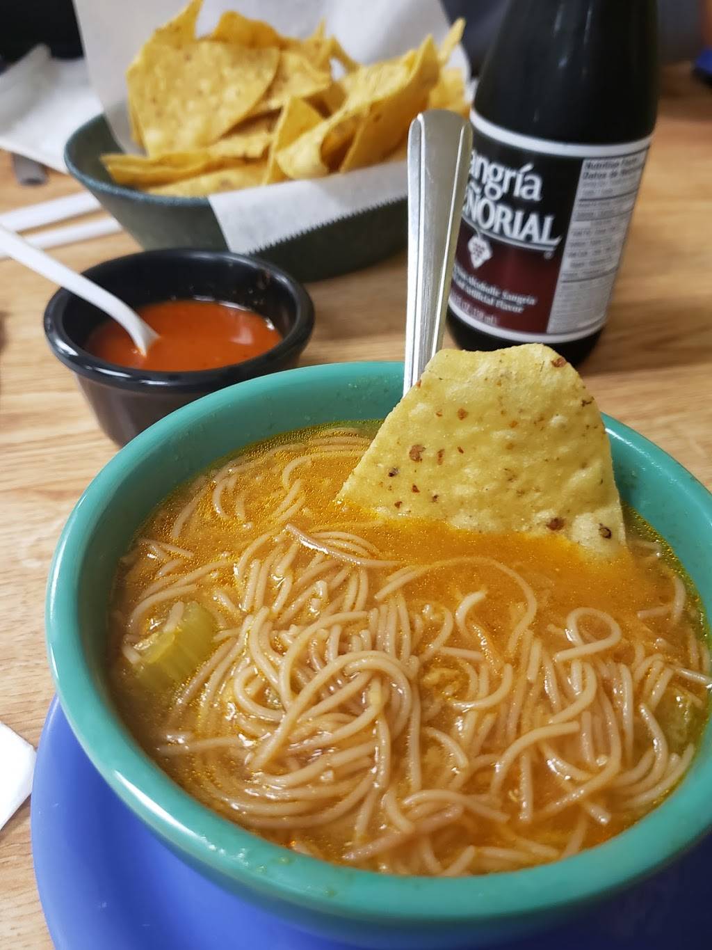 Taqueria Casa Del Pueblo | restaurant | 1834 S Blue Island Ave, Chicago, IL 60608, USA | 3124214664 OR +1 312-421-4664