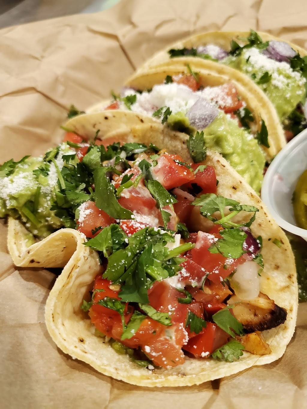 QDOBA Mexican Eats | restaurant | 11215 S Parker Rd Ste 201, Parker, CO 80134, USA | 7208517278 OR +1 720-851-7278