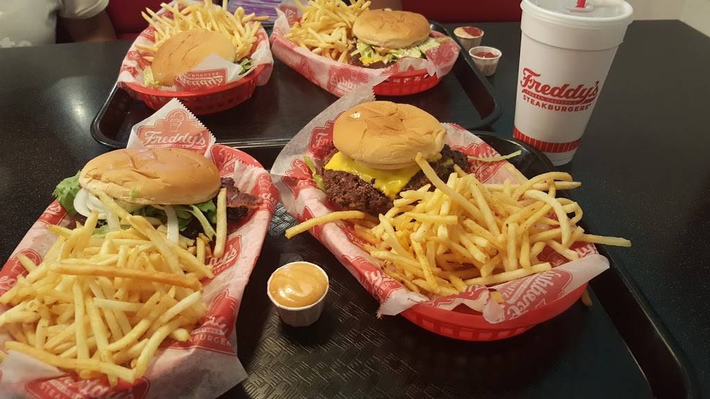 Freddys Frozen Custard & Steakburgers | restaurant | 6626 Blanco Rd, San Antonio, TX 78216, USA | 2105258755 OR +1 210-525-8755