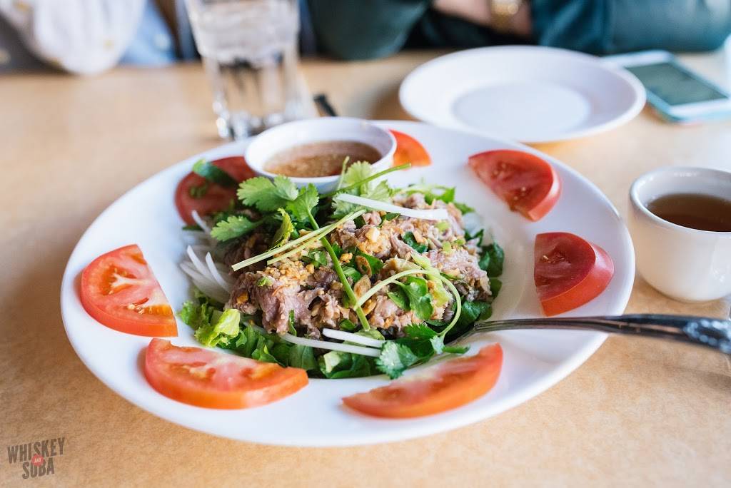 Mai Lee | restaurant | 8396 Musick Memorial Dr, Brentwood, MO 63144, USA | 3146452835 OR +1 314-645-2835