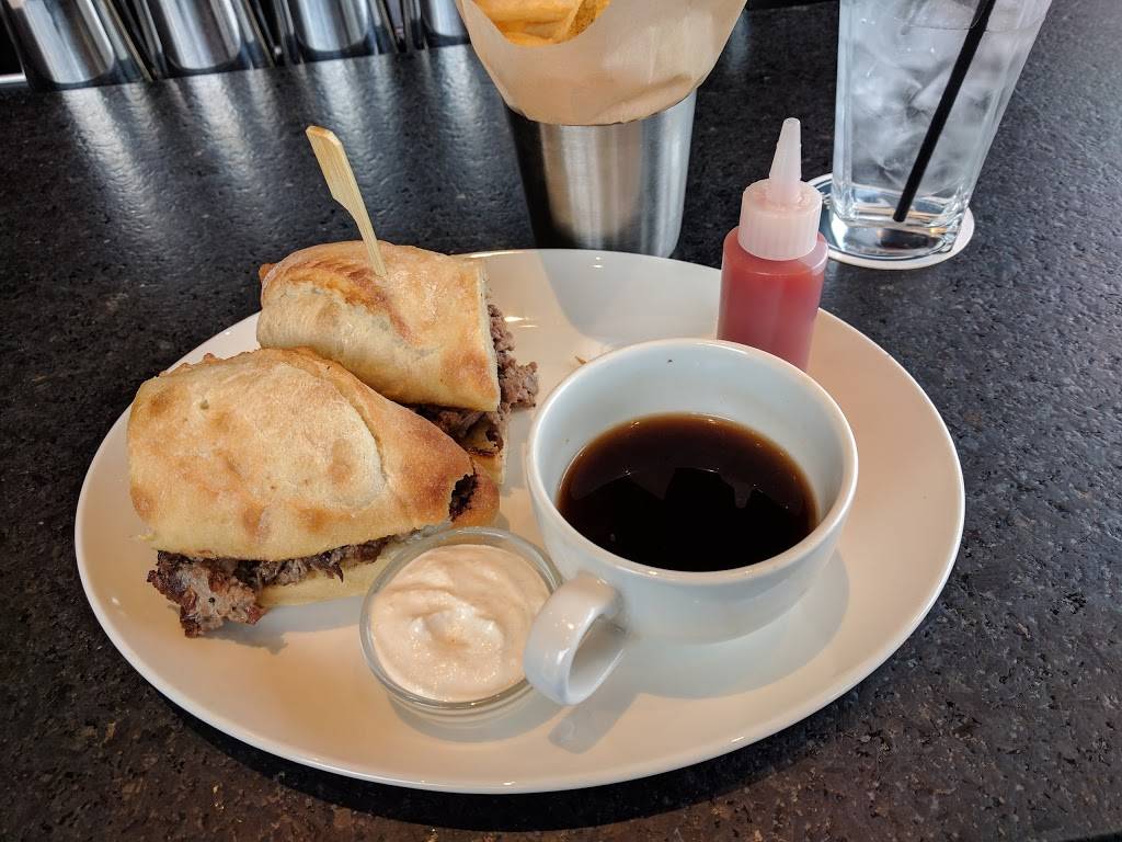 Del Friscos Grille | restaurant | 1201 Demonbreun St Suite 104, Nashville, TN 37203, USA | 6157425503 OR +1 615-742-5503