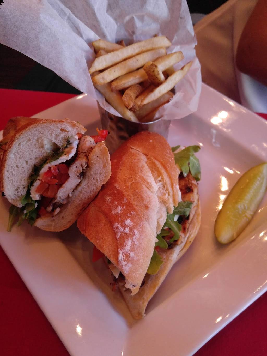 Dolce | night club | 17 Broad St, Elizabeth, NJ 07201, USA | 9083522578 OR +1 908-352-2578