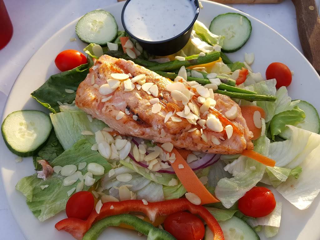 Pasta Loft Restaurant & Pub | restaurant | 241 Union Square #4, Milford, NH 03055, USA | 6036722270 OR +1 603-672-2270