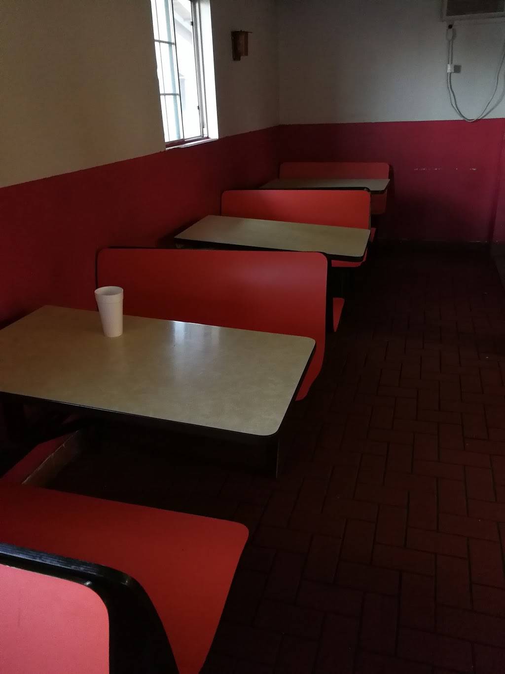 Three Brothers Drive-In | restaurant | 1187 N Park Dr, Pixley, CA 93256, USA | 5597573713 OR +1 559-757-3713