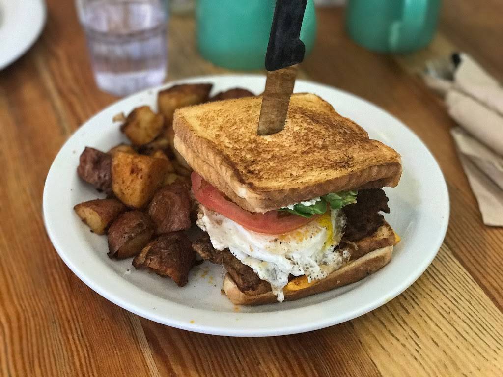 Sunnys | restaurant | 2339 W 44th Ave, Denver, CO 80211, USA | 3034770005 OR +1 303-477-0005