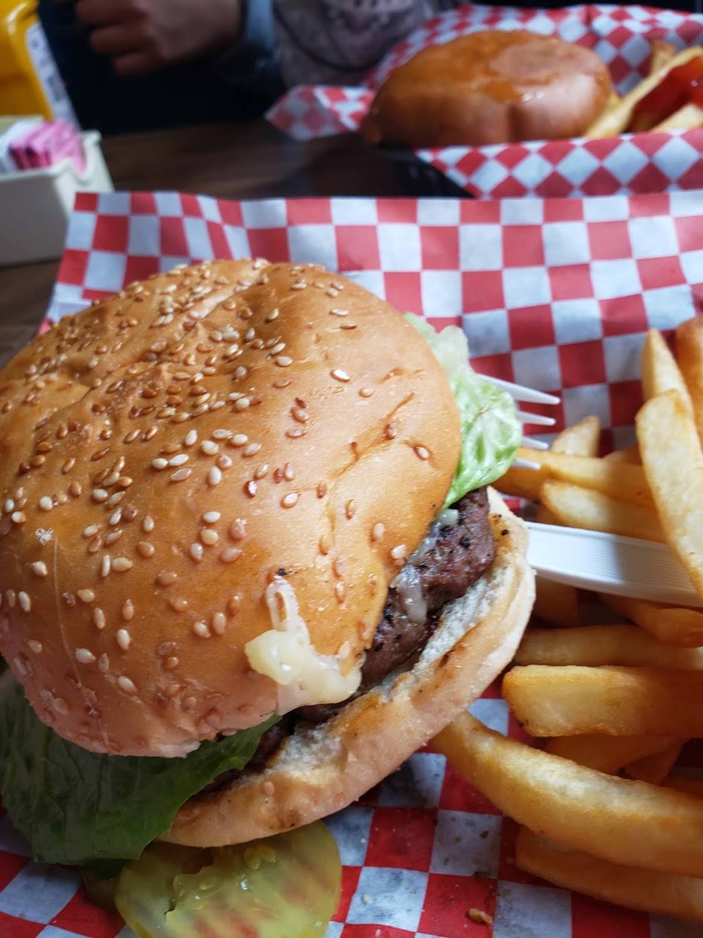 J Js Homemade Burgers | meal takeaway | 100 The Alameda, San Juan Bautista, CA 95045, USA | 8316231748 OR +1 831-623-1748