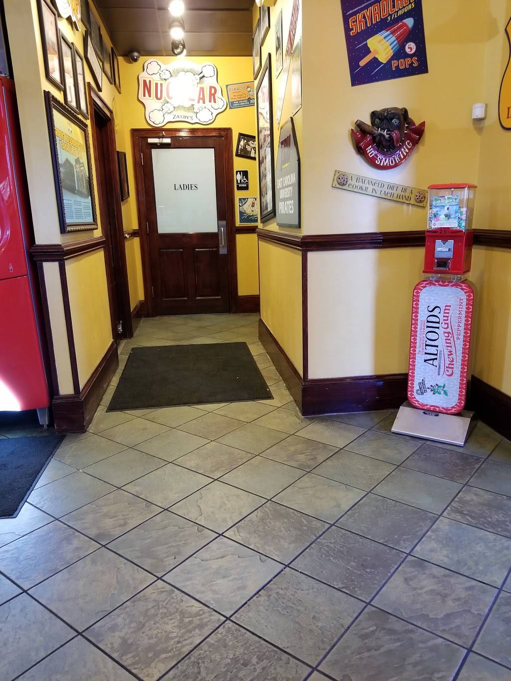 Zaxbys Chicken Fingers & Buffalo Wings | restaurant | 1098 Allen Rd, Greenville, NC 27834, USA | 2527524754 OR +1 252-752-4754