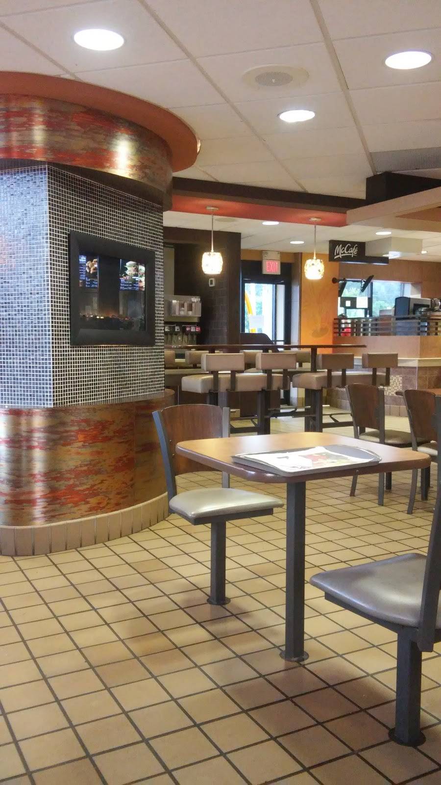 McDonalds | cafe | 63 Hadley Rd, Greenville, PA 16125, USA | 7245883751 OR +1 724-588-3751