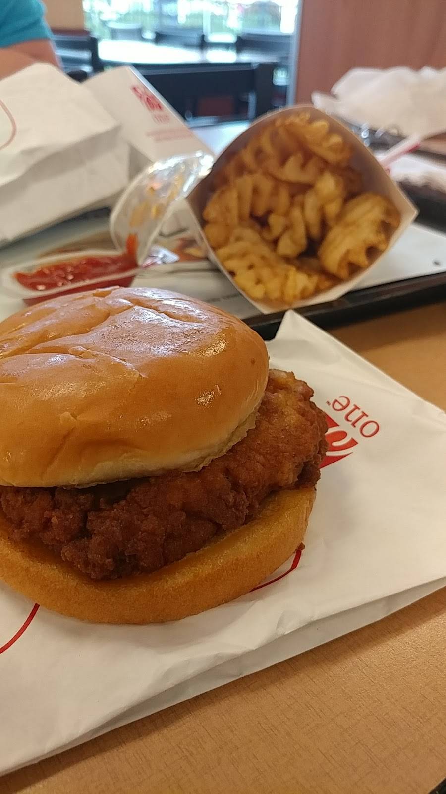 Chick-fil-A | restaurant | 10315 Fremont Pike, Perrysburg, OH 43551, USA | 4198746412 OR +1 419-874-6412