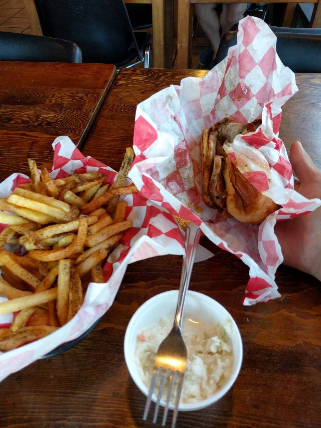 Pops BBQ | restaurant | 130 N Dubuque St, Iowa City, IA 52245, USA | 3193547677 OR +1 319-354-7677