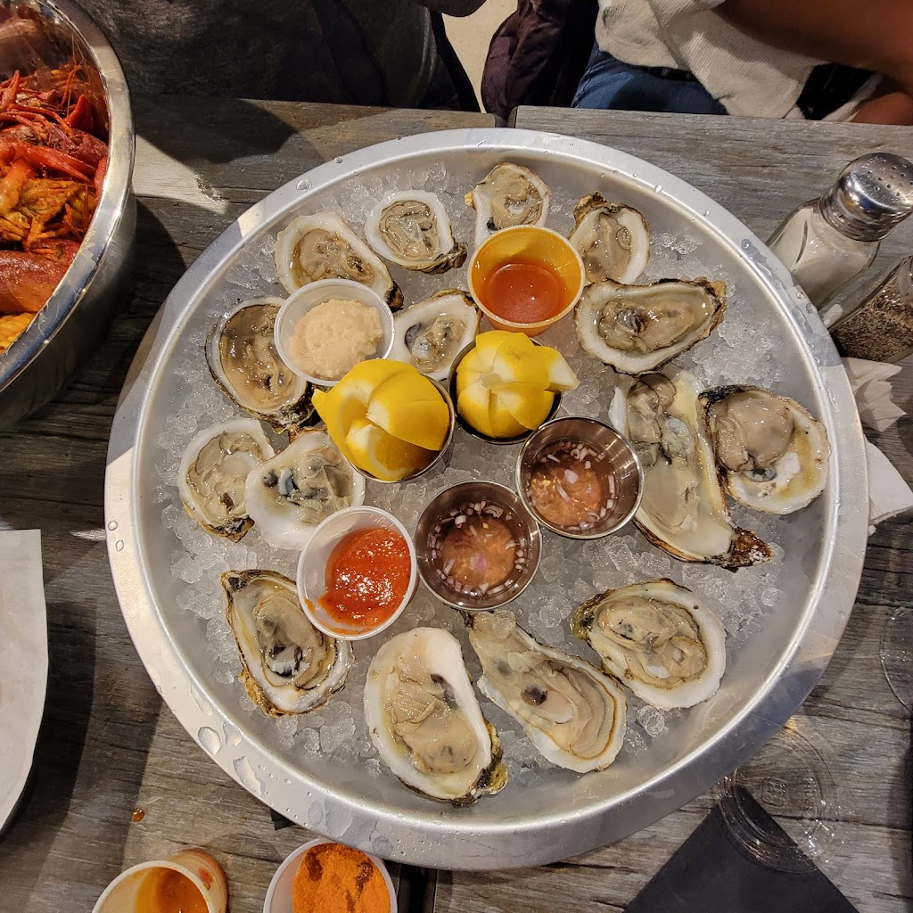 Claws Boil & Bar | restaurant | 16000 Stuebner Airline Rd Suite M, Spring, TX 77379, USA | 8325598006 OR +1 832-559-8006