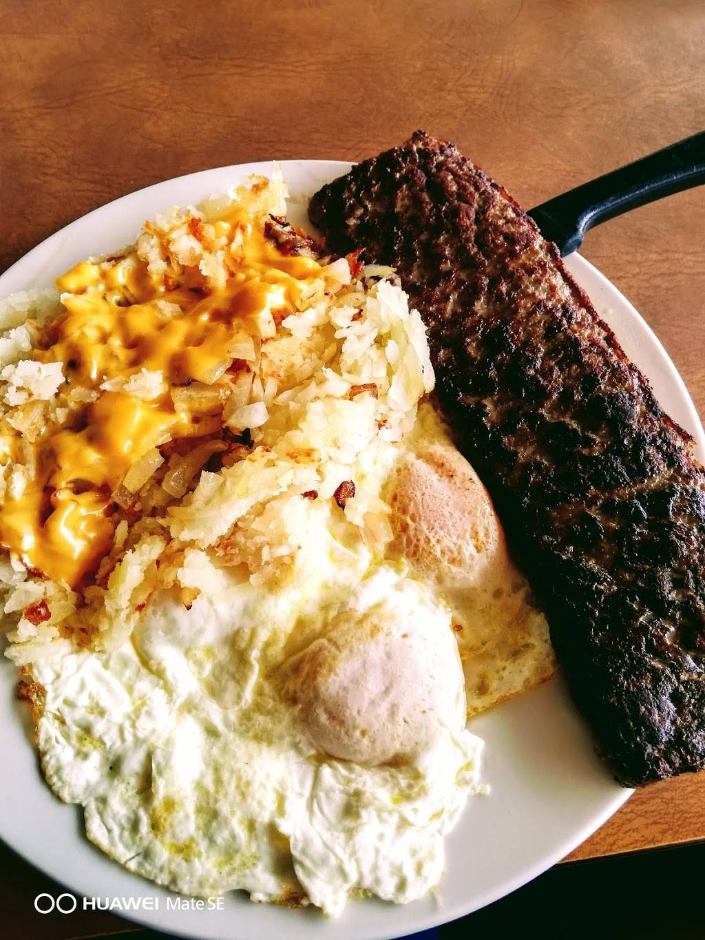 Hickory House Lounge | restaurant | 38652 N Sheridan Rd, Beach Park, IL 60099, USA | 8476623840 OR +1 847-662-3840