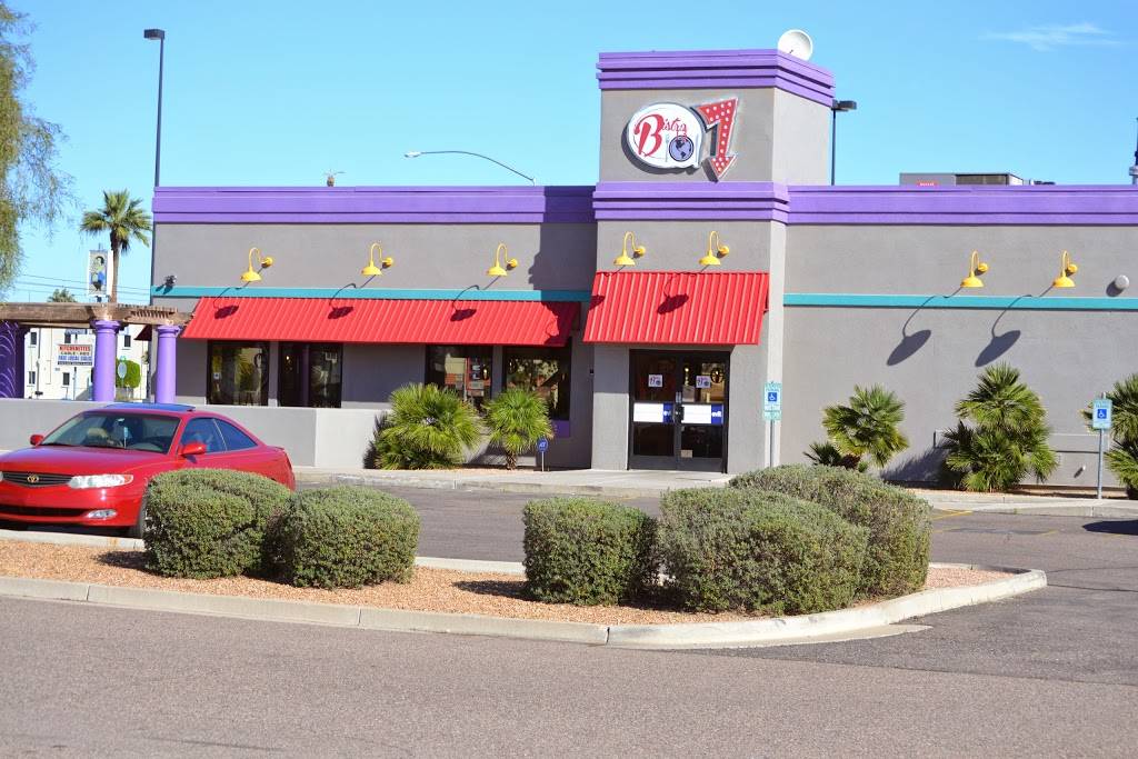 Bistro 13 - Global Cuisine by EVIT | restaurant | 1353 W Main St, Mesa, AZ 85201, USA | 4804616760 OR +1 480-461-6760