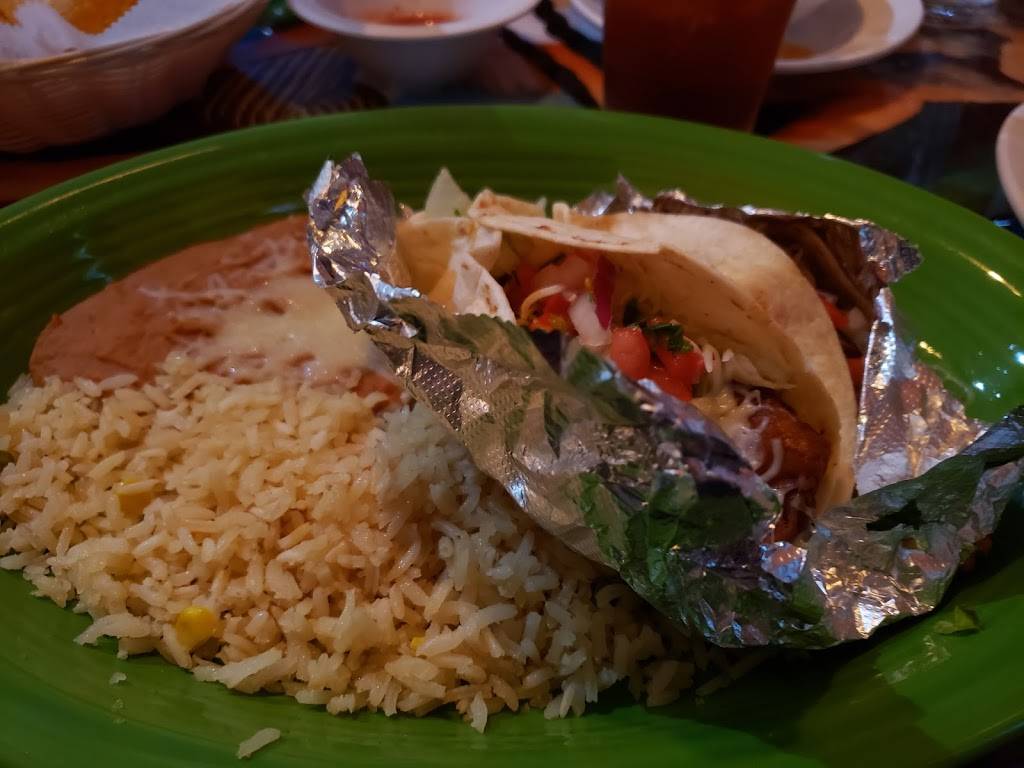 Los Tapatíos Mexican Grill and Bar | restaurant | 3905 Twin Creek Dr, Bellevue, NE 68123, USA | 4028109722 OR +1 402-810-9722