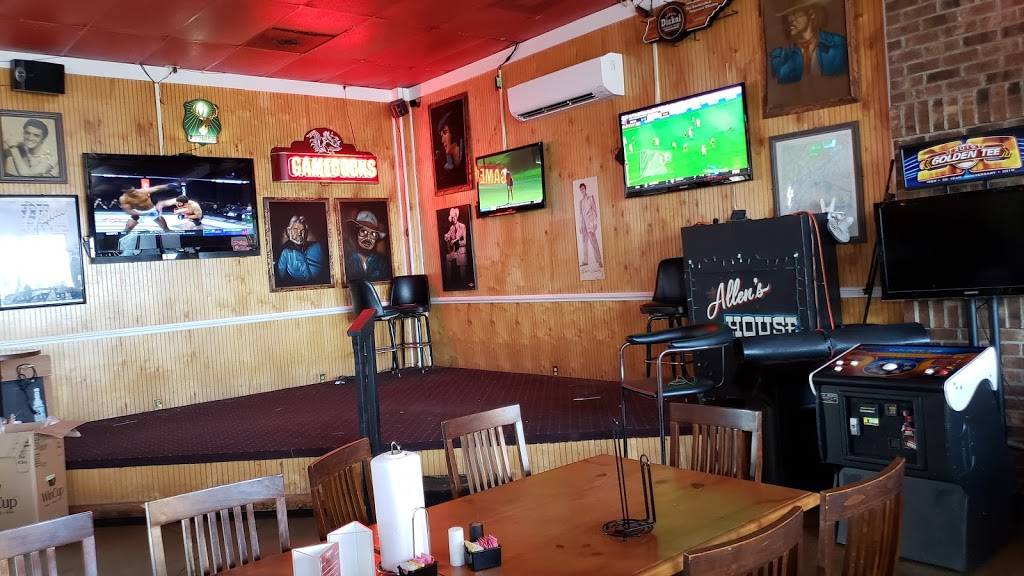 Neal & Pams Bar and Grill | restaurant | 20 Ocean Blvd S, Surfside Beach, SC 29575, USA | 8432381013 OR +1 843-238-1013