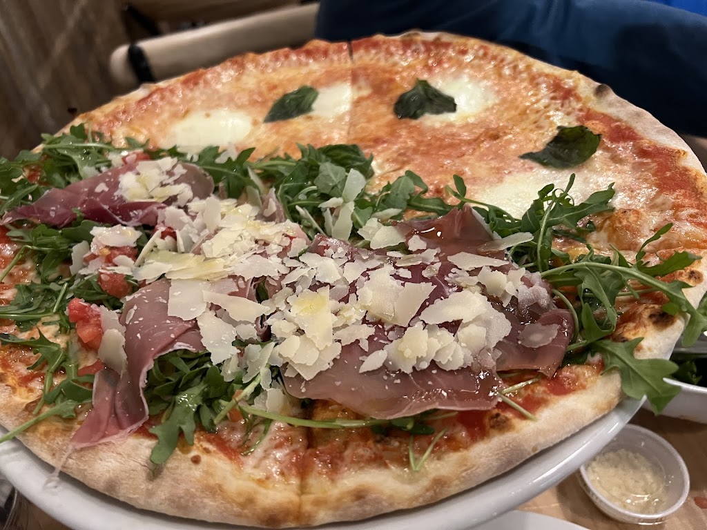 Mister O1 Extraordinary Pizza | meal takeaway | 2980 NE 207th St Suite #109, Aventura, FL 33180, USA | 7864606523 OR +1 786-460-6523