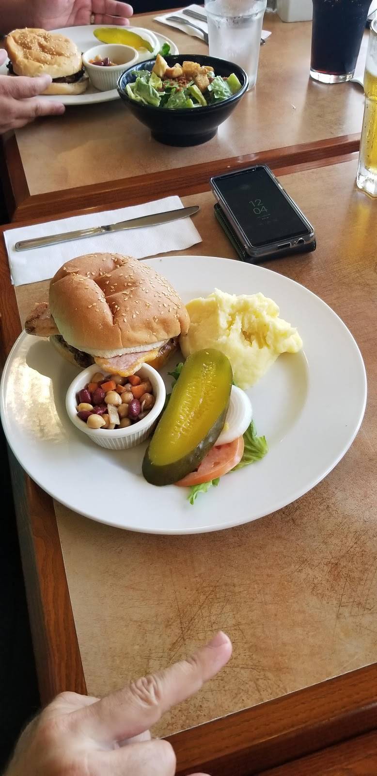 Mr Nicks Food Service | restaurant | 16 Spinnaker Way, Concord, ON L4K 2T8, Canada | 9057381144 OR +1 905-738-1144