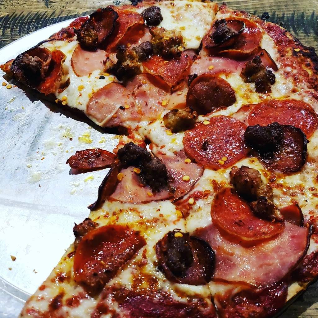 Stadium Pizza | restaurant | 32278 Clinton Keith Rd #101, Wildomar, CA 92595, USA | 9516787826 OR +1 951-678-7826