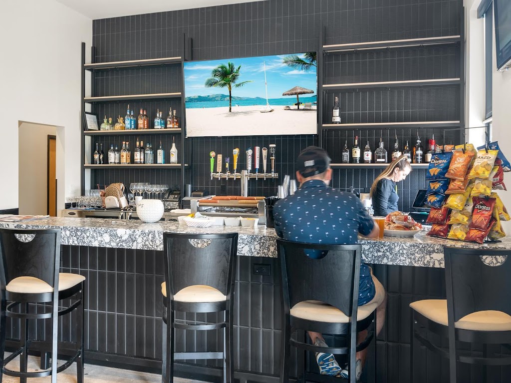 Hickory Stick Golf Club | restaurant | 4422 Thompson Blvd, Greenwood, IN 46143, USA | 3174228300 OR +1 317-422-8300