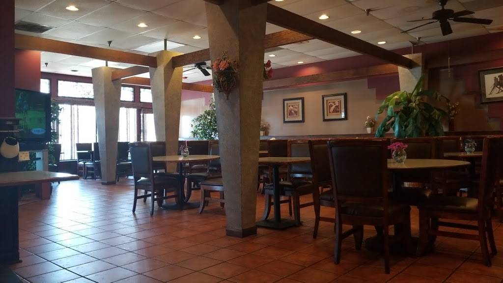 Levis Restaurant & Catering | restaurant | 10252 Lake Arbor Way, Mitchellville, MD 20721, USA | 3013365000 OR +1 301-336-5000