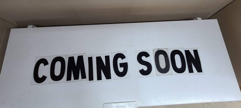 The Dairy Shack | restaurant | 544 N Grundy Quarles Hwy, Gainesboro, TN 38562, USA | 9312682828 OR +1 931-268-2828