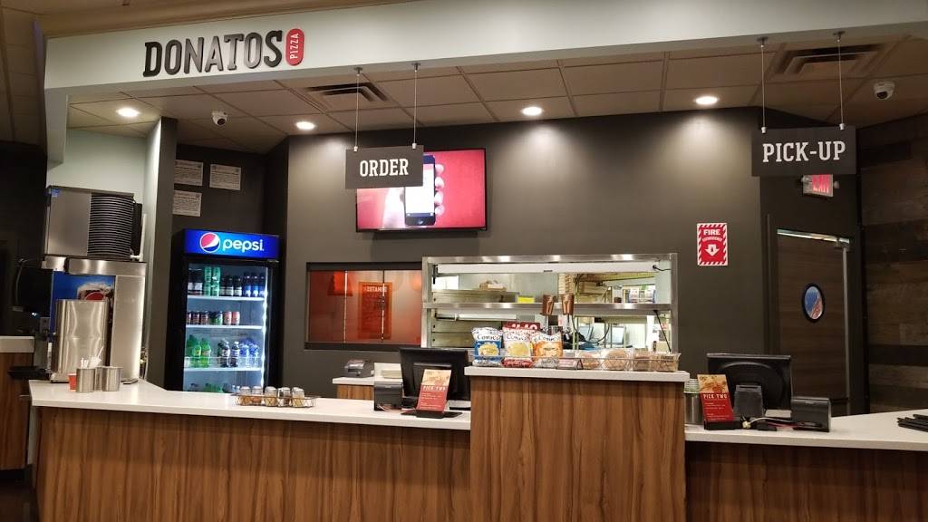 Donatos Pizza | restaurant | 9764 Sawmill Pkwy, Powell, OH 43065, USA | 6147615400 OR +1 614-761-5400