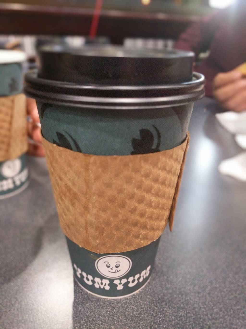 Yum Yum Donuts | cafe | 3351 Whittier Blvd, Los Angeles, CA 90023, USA | 3232678630 OR +1 323-267-8630