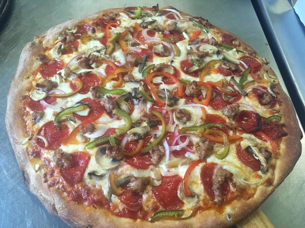 Ramseys Pizzeria | restaurant | 13722 US-11, Adams Center, NY 13606, USA | 3155835151 OR +1 315-583-5151