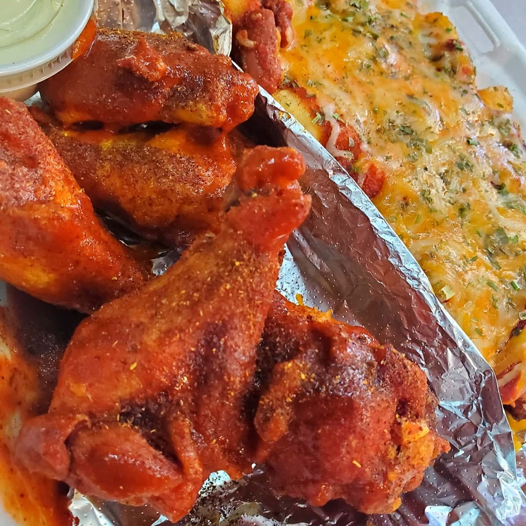 Mad Sauces | restaurant | 445 Hewitt Ave, Buffalo, NY 14215, USA | 7162188810 OR +1 716-218-8810