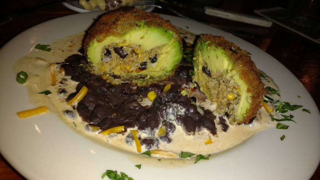 Greenhouse Restaurant | restaurant | 600 N Locust St, Denton, TX 76201, USA | 9404841349 OR +1 940-484-1349