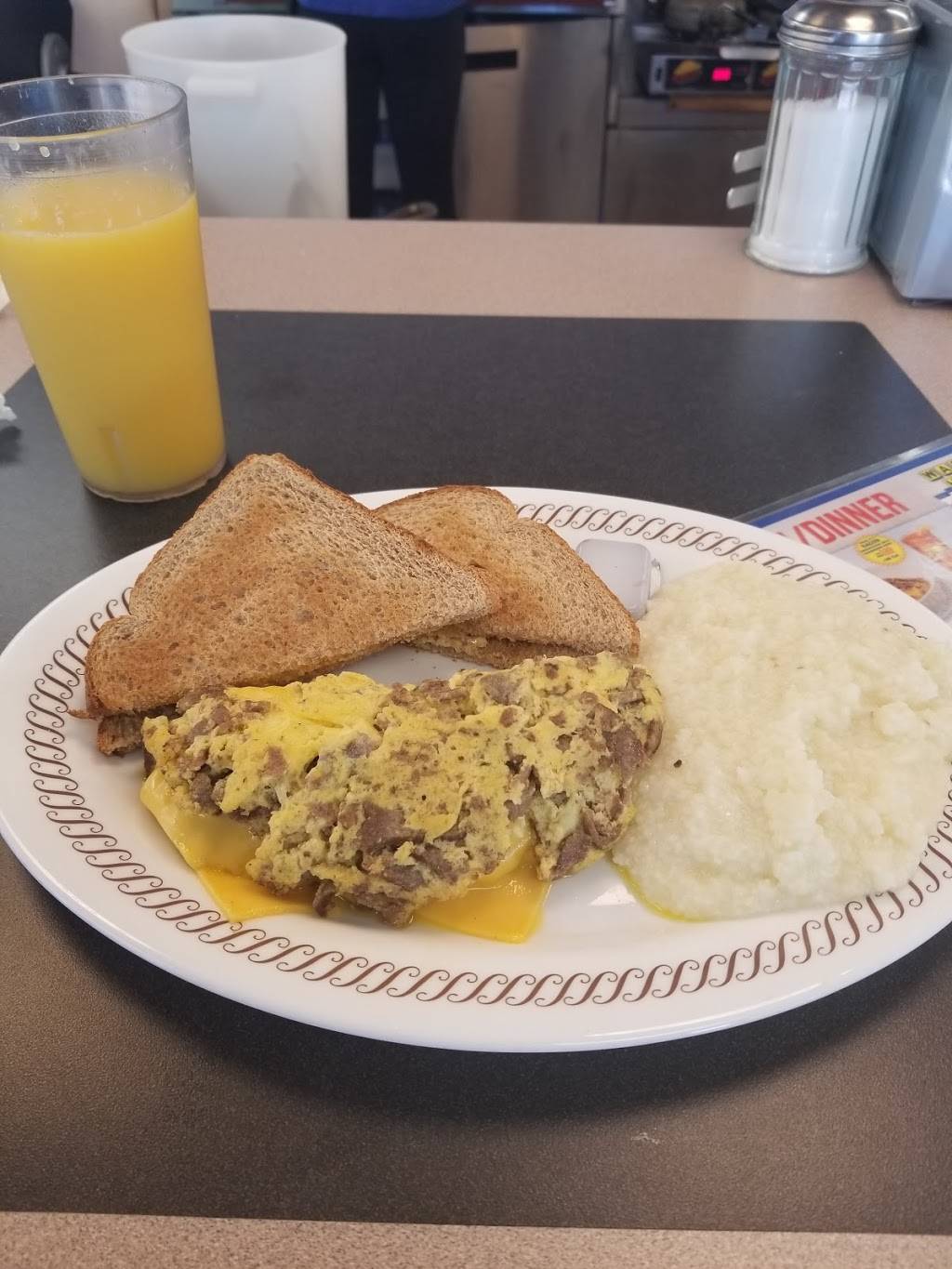 Waffle House | meal takeaway | 1450 Veterans Memorial Hwy SE, Mableton, GA 30126, USA | 4046997114 OR +1 404-699-7114