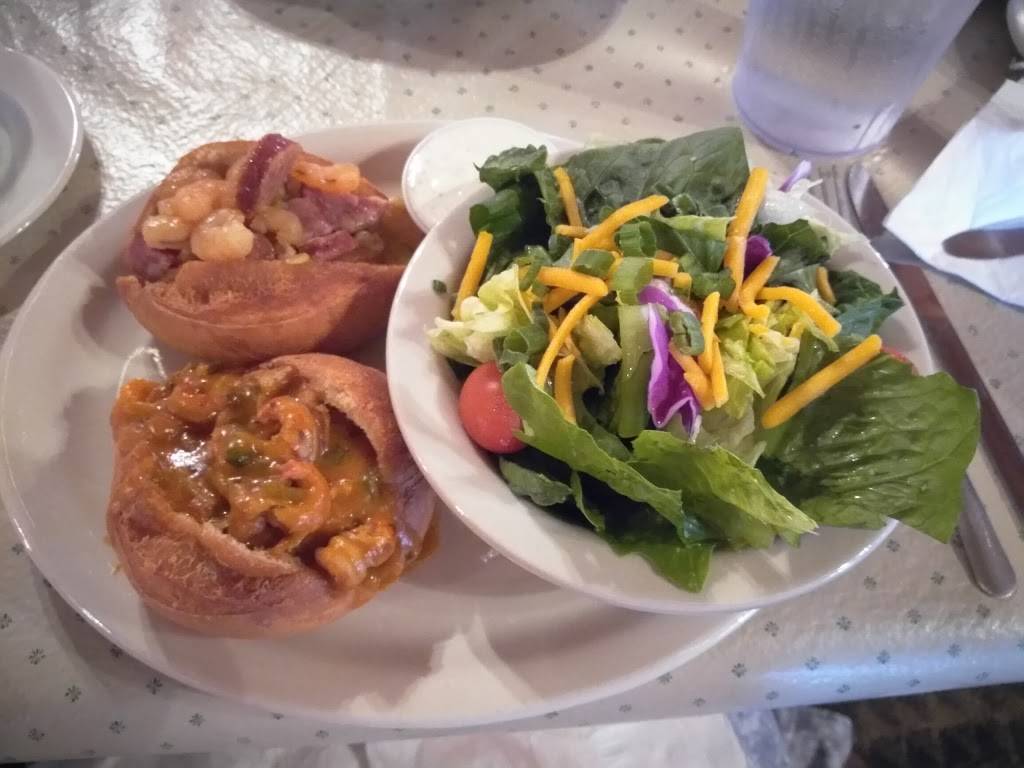 Acadiana Cafe | restaurant | 1289 SW Loop 410, San Antonio, TX 78227, USA | 2106740019 OR +1 210-674-0019