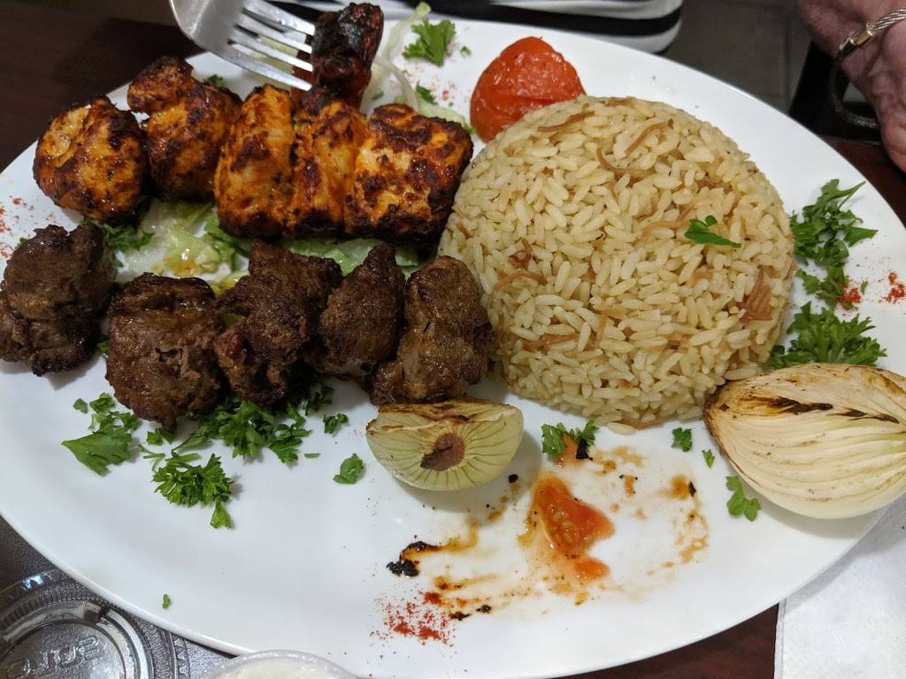 Kabobgy Essex | restaurant | 58 Talbot St N, Essex, ON N8M 1A2, Canada | 5197769778 OR +1 519-776-9778