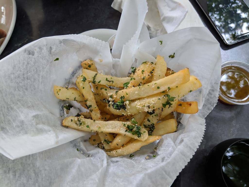 New Deal Cafe | cafe | 113 Centerway, Greenbelt, MD 20770, USA | 3014745642 OR +1 301-474-5642