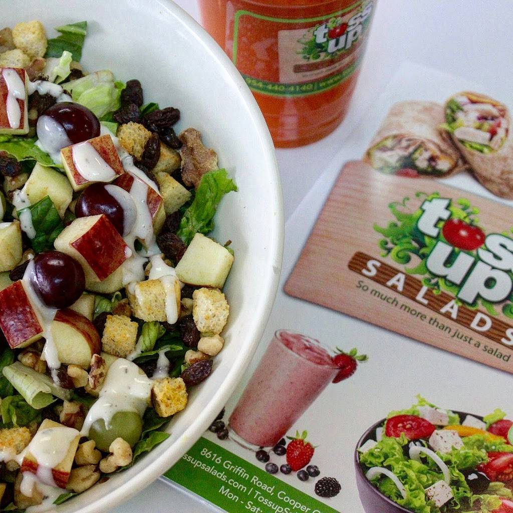 Toss Up Salads | meal takeaway | 8616 Griffin Rd, Cooper City, FL 33328, USA | 9544404140 OR +1 954-440-4140