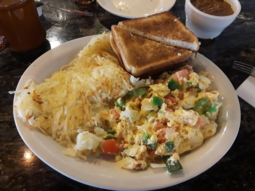 Americus Grill | restaurant | 9836 E Grand River Ave, Brighton, MI 48116, USA | 8103600388 OR +1 810-360-0388