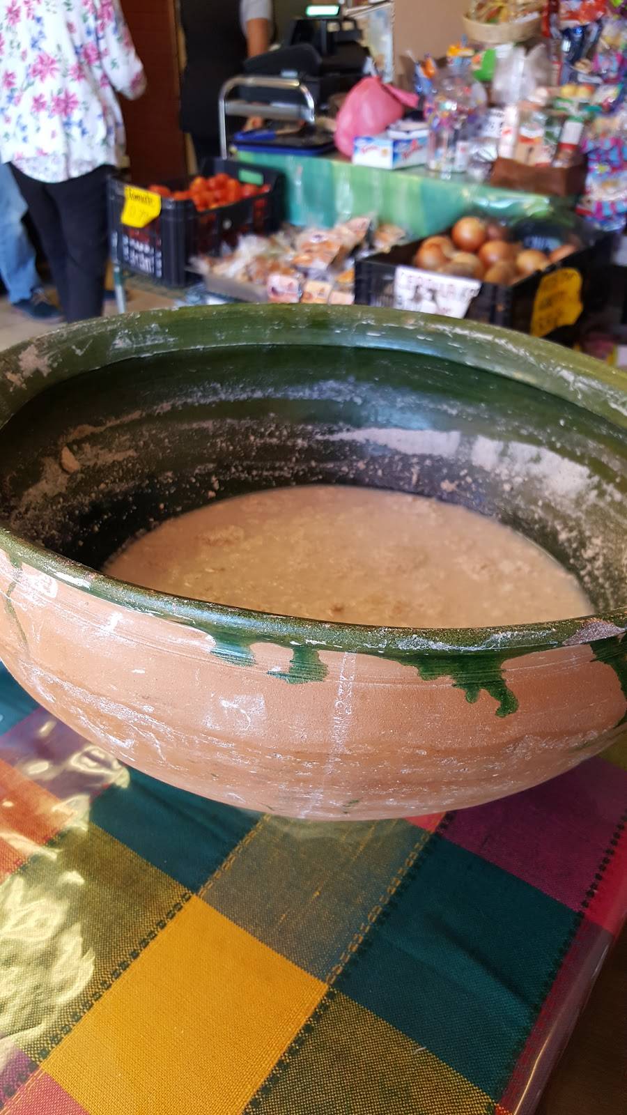 Panaderia Y Restaurante Tlacolula | restaurant | 5167 Venice Blvd, Los Angeles, CA 90019, USA | 3236927494 OR +1 323-692-7494