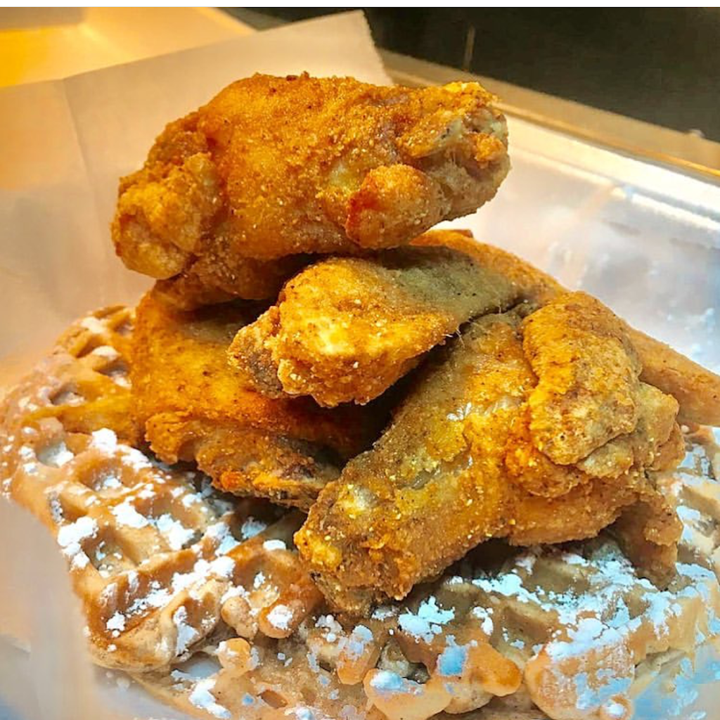 J 5 Chicken & Waffles | restaurant | 12989 Martin Luther King Blvd, Houston, TX 77048, USA | 3463207218 OR +1 346-320-7218