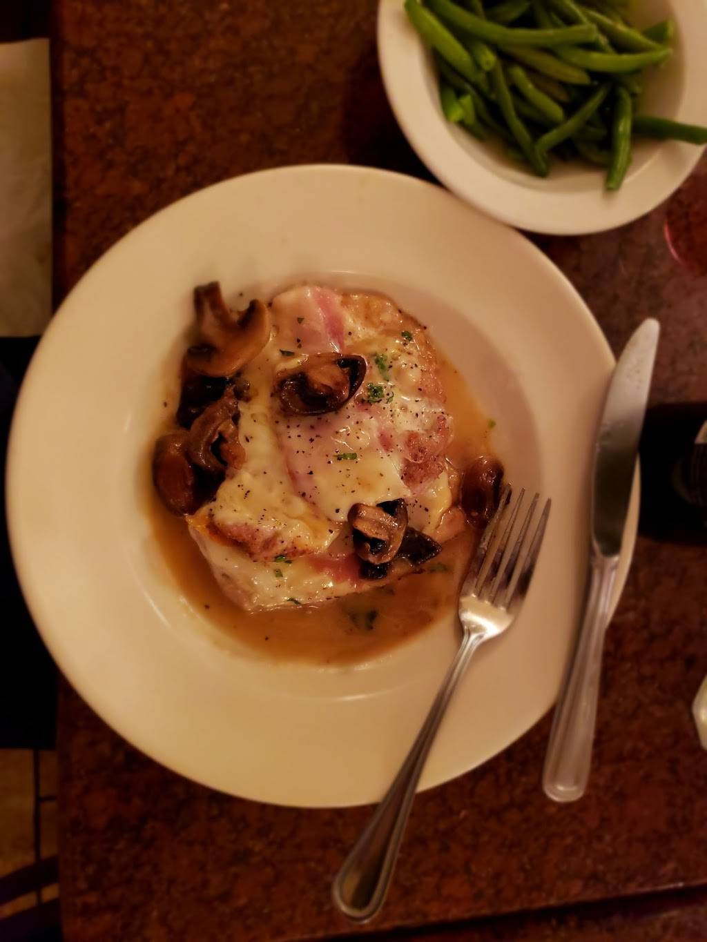 Zaccones Restaurant | restaurant | 3151 Cottman Ave, Philadelphia, PA 19149, USA | 2153352435 OR +1 215-335-2435