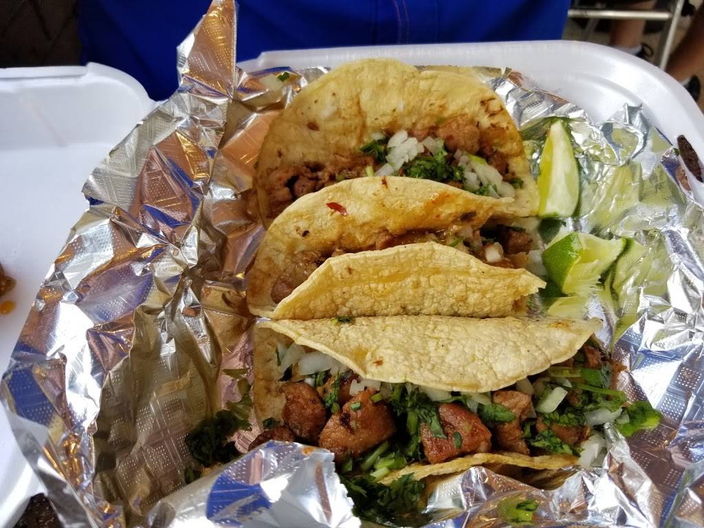 El Indio Mexican Restaurant 13th St | restaurant | 407 NW 13th St, Gainesville, FL 32601, USA | 3523775828 OR +1 352-377-5828